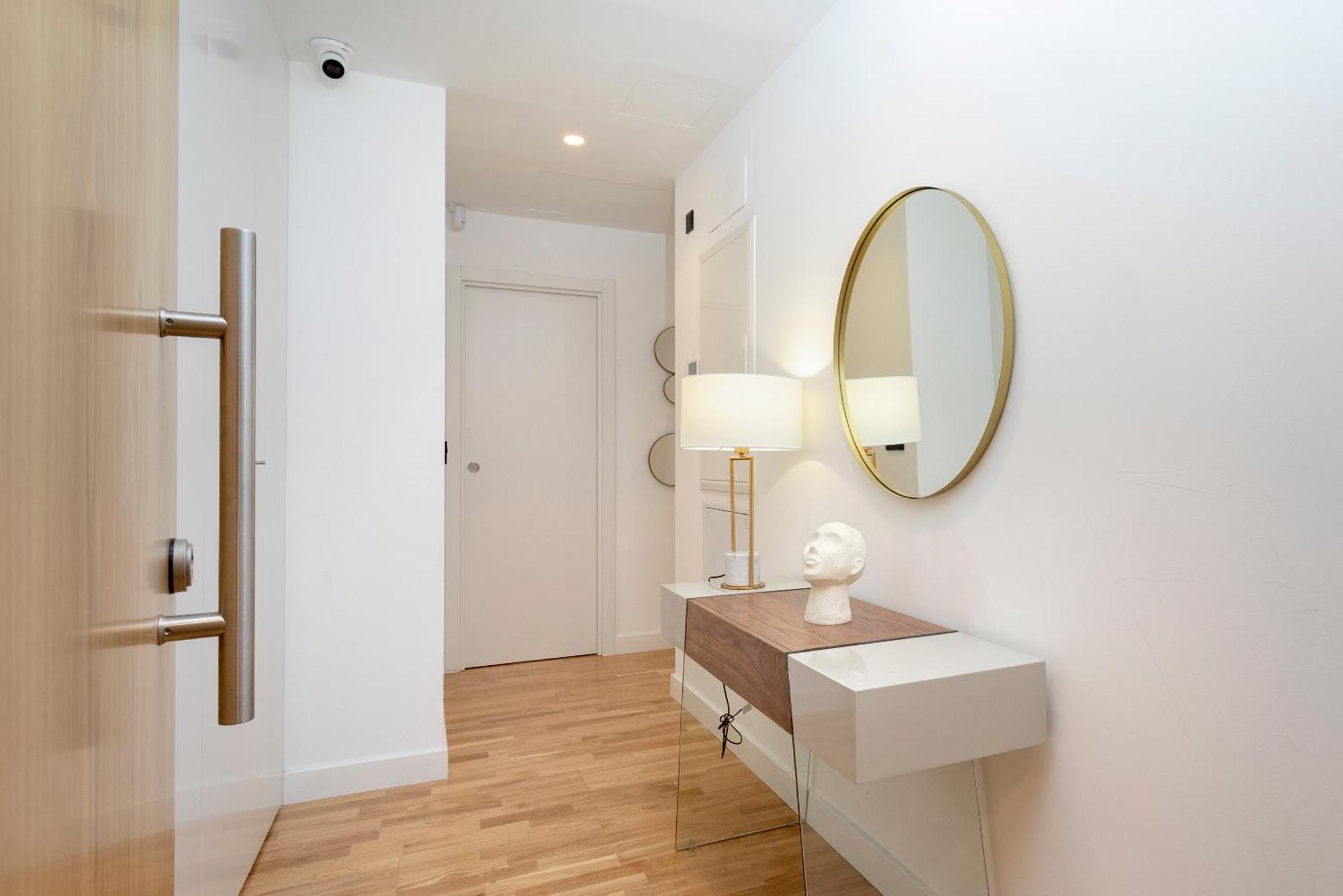 Malagueta Beach Front Luxury Apartment By Rent Me Malaga Bagian luar foto