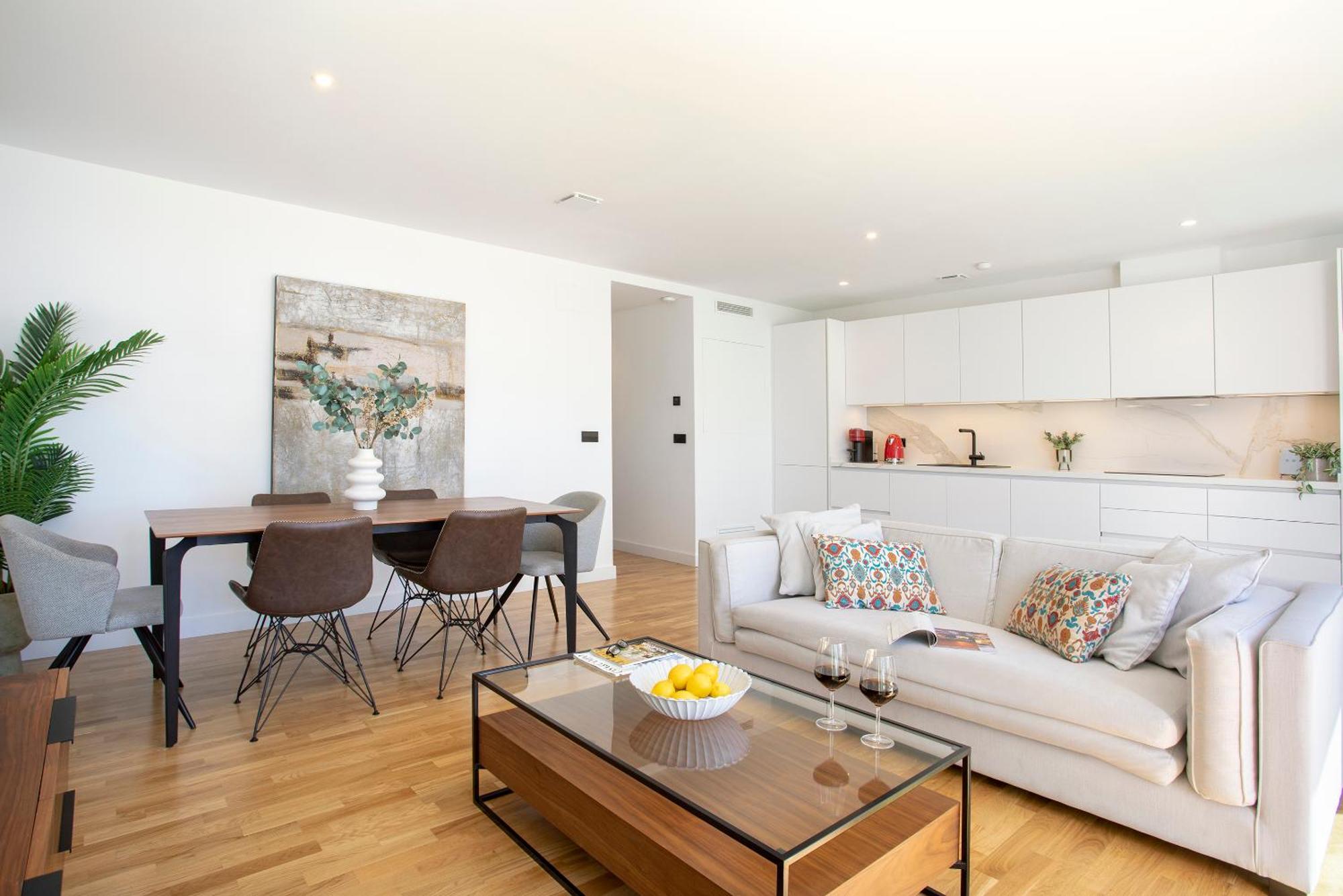 Malagueta Beach Front Luxury Apartment By Rent Me Malaga Bagian luar foto