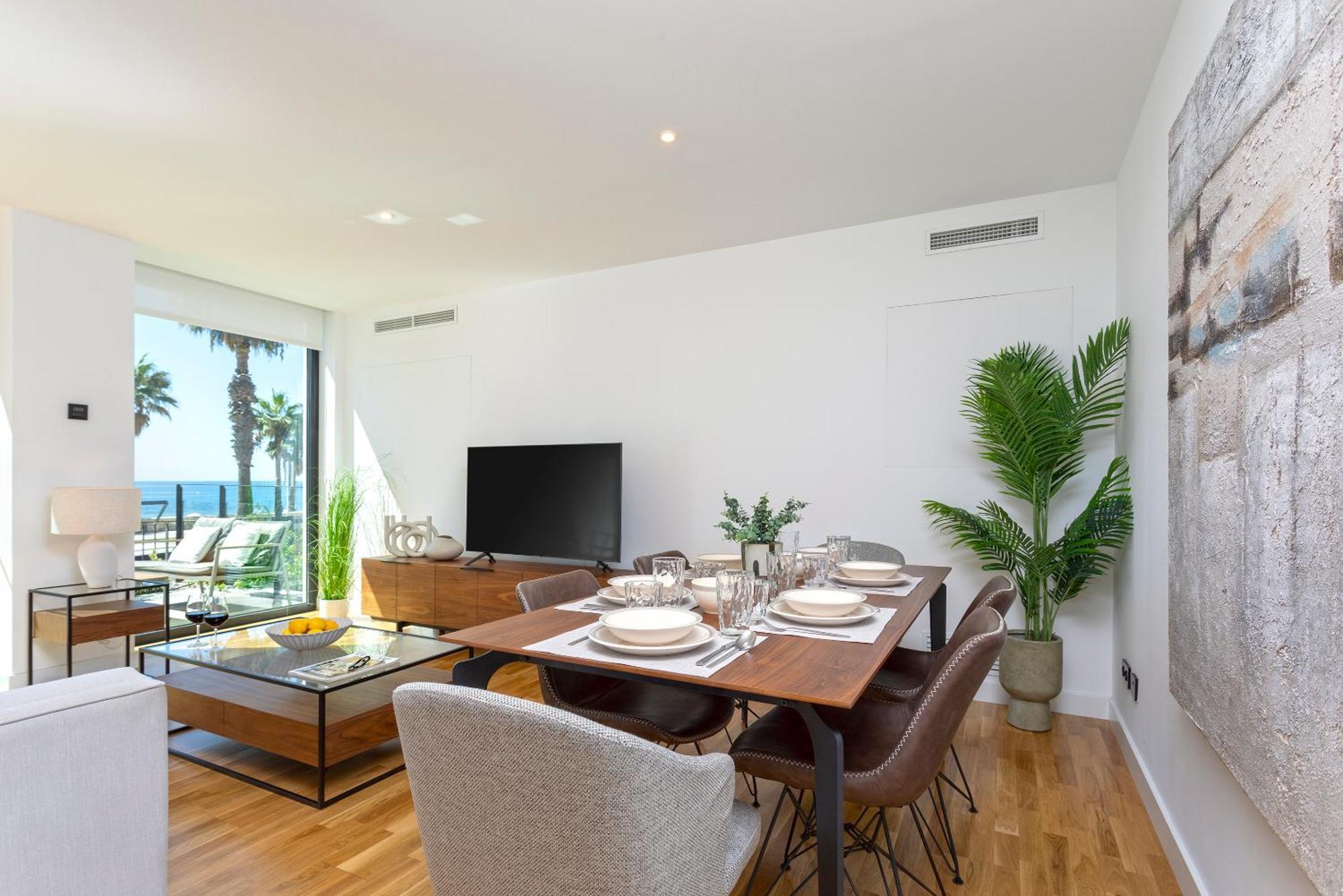 Malagueta Beach Front Luxury Apartment By Rent Me Malaga Bagian luar foto